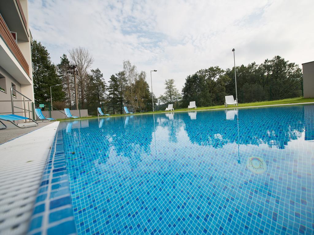 Ea Hotel Kraskov Stary Dvur Ngoại thất bức ảnh