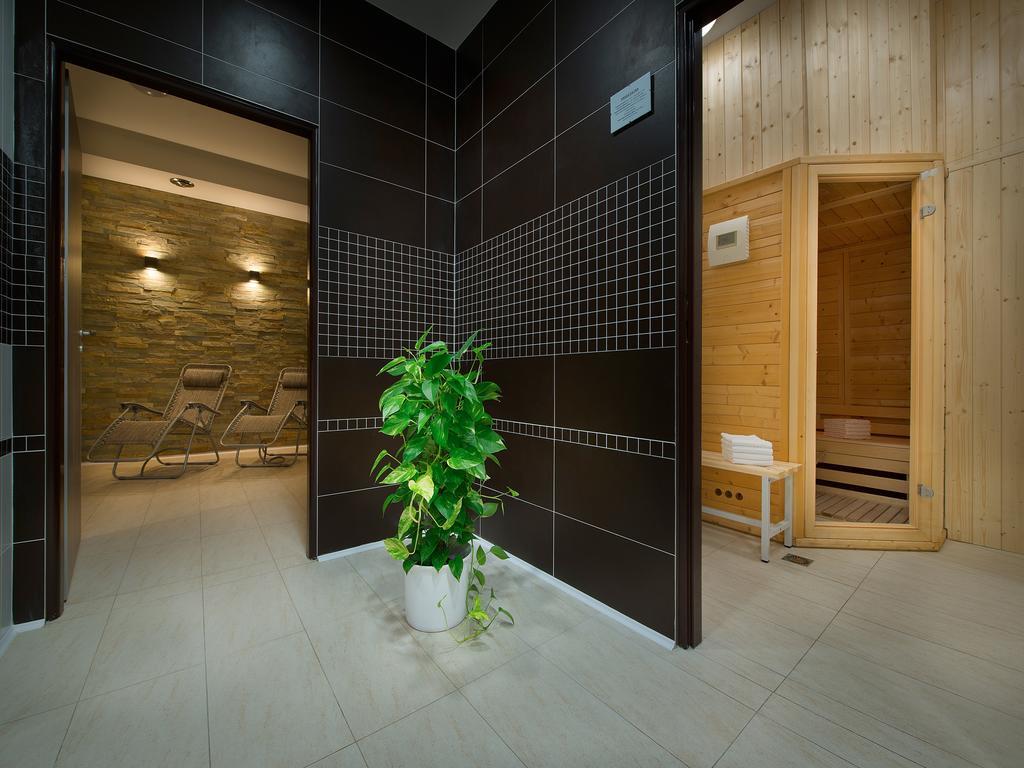 Ea Hotel Kraskov Stary Dvur Ngoại thất bức ảnh