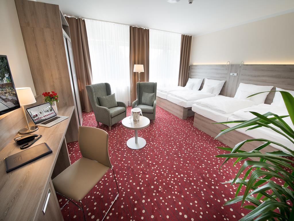 Ea Hotel Kraskov Stary Dvur Phòng bức ảnh