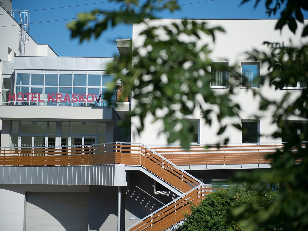 Ea Hotel Kraskov Stary Dvur Ngoại thất bức ảnh